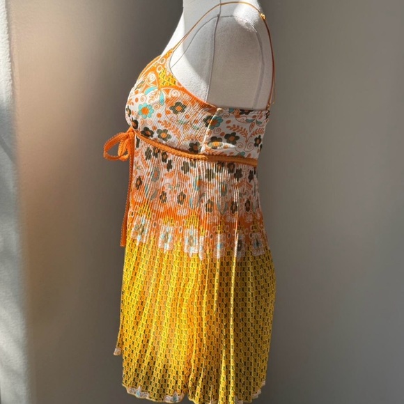 Vibrant Orange Floral Camisole Top - Picture 3 of 7